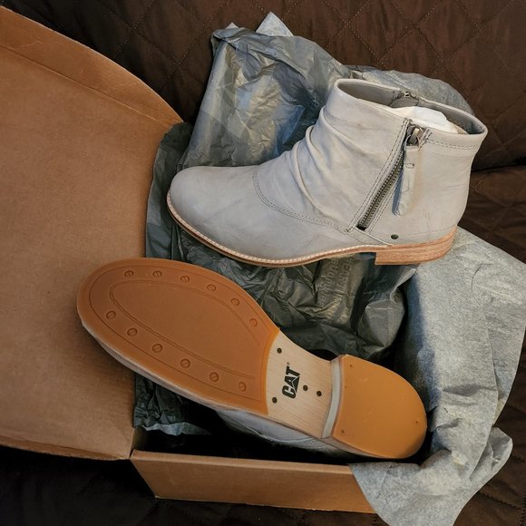 NEW!!! Out of stock Catepillar Boot - Picture 10 of 11